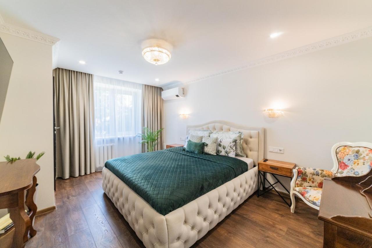 E. D. Elite Apartment Šiauliai Buitenkant foto