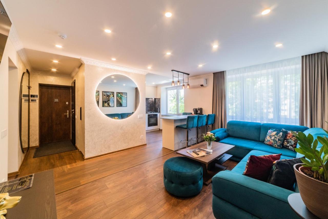 E. D. Elite Apartment Šiauliai Buitenkant foto