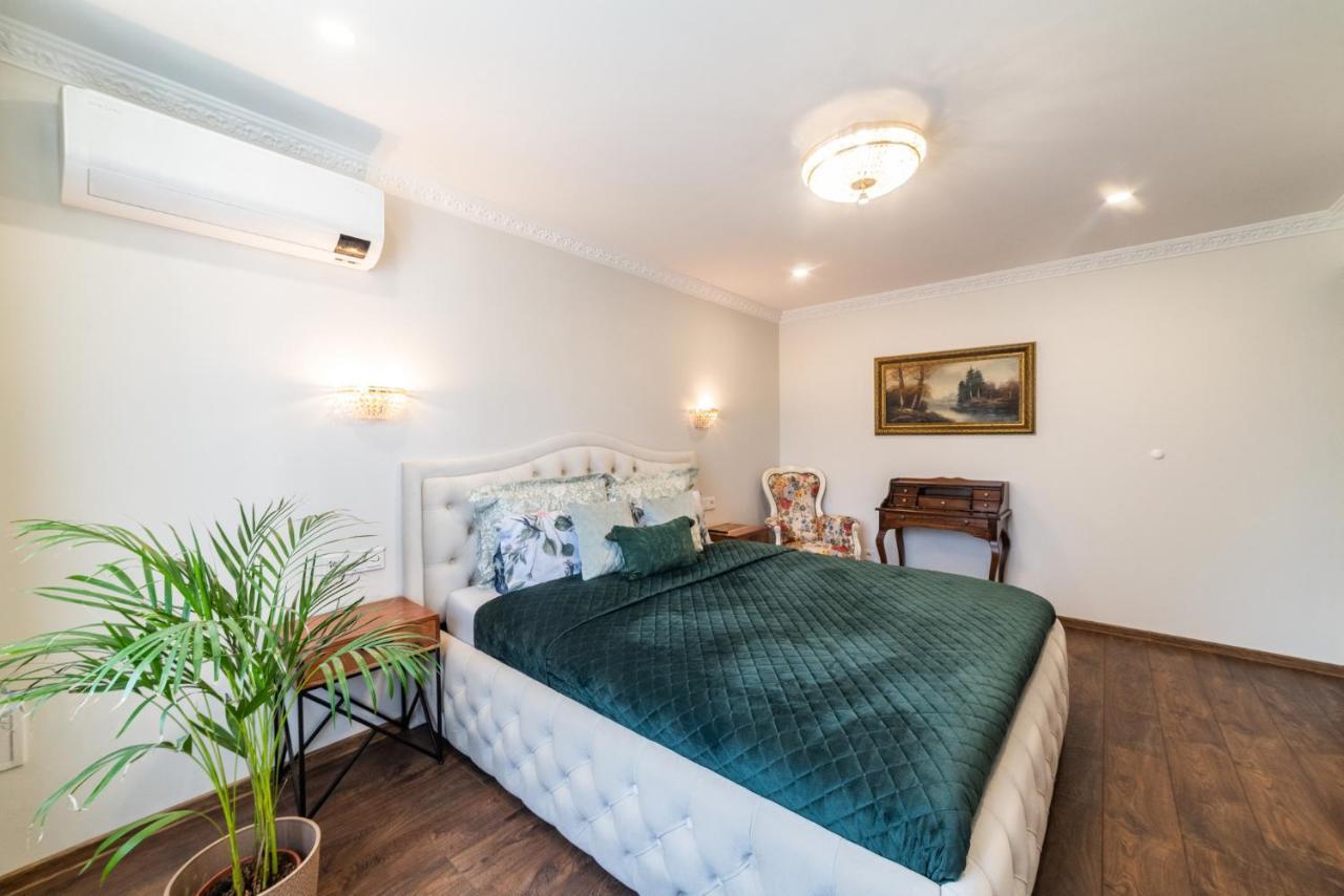 E. D. Elite Apartment Šiauliai Buitenkant foto