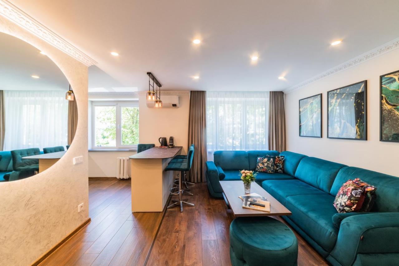 E. D. Elite Apartment Šiauliai Buitenkant foto
